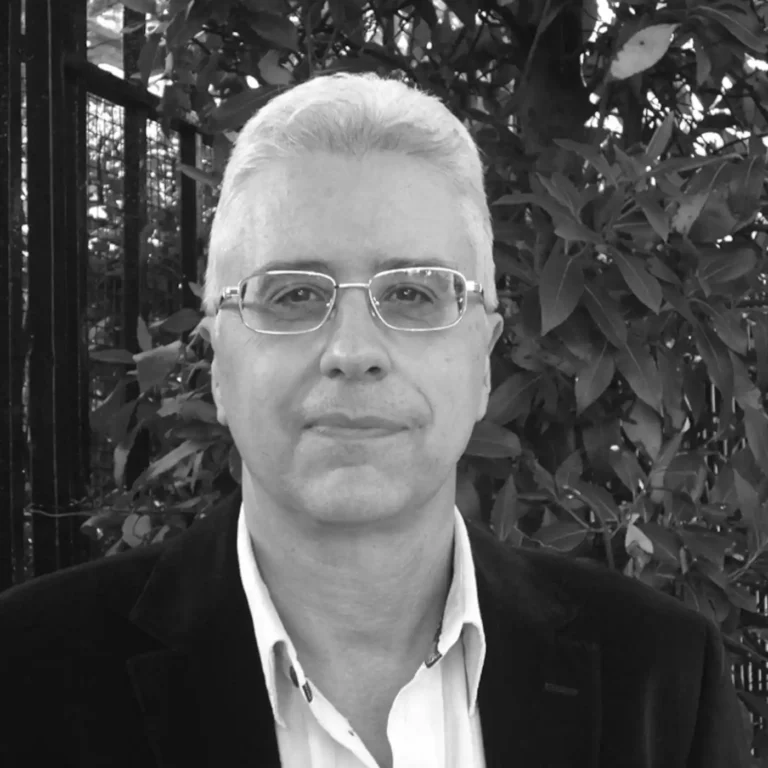 Alejandro Navarro Yáñez, bioquímico, escritor y divulgador científico
