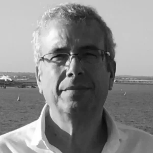 José Orihuela Guerrero, autor de Atlántida: Fronteras del conocimiento